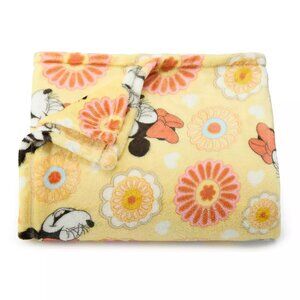 NEW MINNIE MOUSE PLUSH THROW BLANKET  YELLOW WITH FLOWERS THE BIG ONE 5 X 6 FT